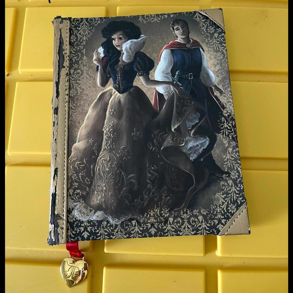 Disney Fairytale Designer Collection - Snow White & Prince Charming Notebook
